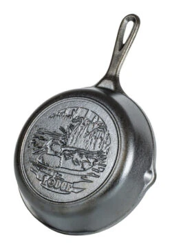 Lodge L5SKWLDK Wildlife Series-Mallard Cast Iron Skillet 8 In.