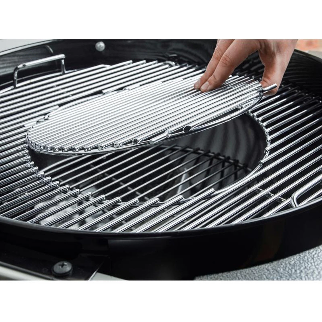 Weber 22 In. Performer Charcoal Grill 2 Weber 22 In. Performer Charcoal Grill - Image 2